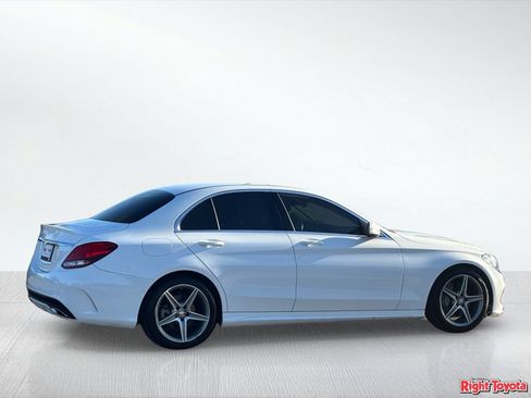 Used 2015 Mercedes-Benz C 300 Sedan image 5