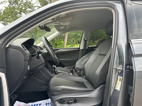 Certified 2023 Volkswagen Tiguan SE AWD/4WD image 8