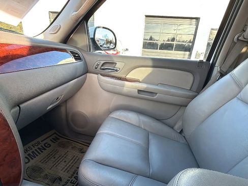 Used 2012 Chevrolet Tahoe LT image 28