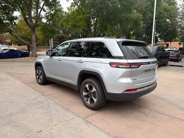 Used 2024 Jeep Grand Cherokee Limited 4xe AWD/4WD image 4