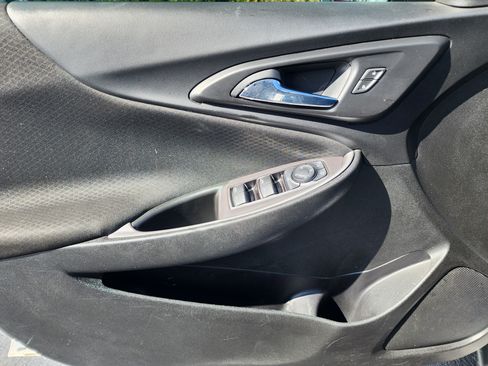 Used 2021 Chevrolet Malibu LS image 21