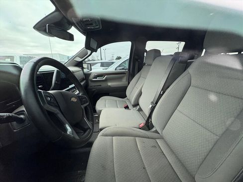 Used 2024 Chevrolet Silverado 1500 LT w/ Z71 Off-Road Package image 7