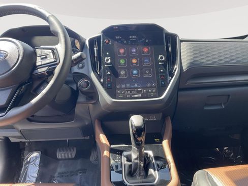 Used 2025 Subaru Forester Touring image 18