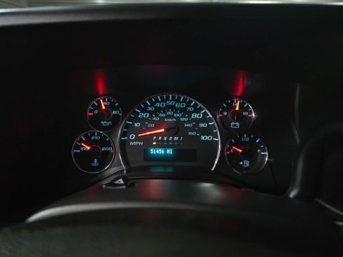 Used 2019 GMC Savana 2500 w/ Driver Convenience Package image 22