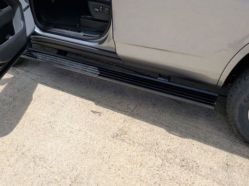 New 2026 GMC Yukon AT4 Ultimate AWD/4WD image 50