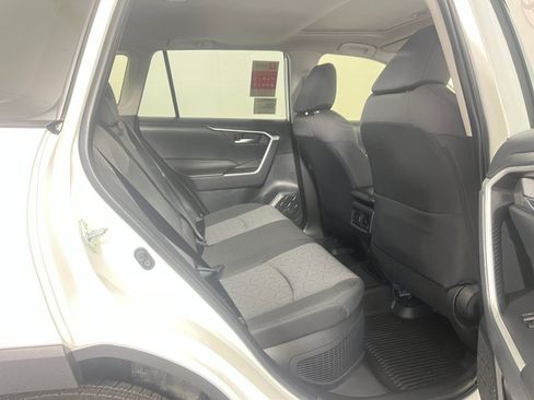 Used 2025 Toyota RAV4 XLE w/ Convenience Package AWD/4WD image 28