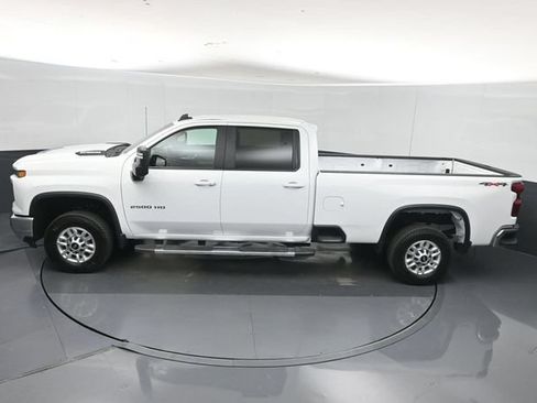 Used 2026 Chevrolet Silverado 2500 LT AWD/4WD image 46