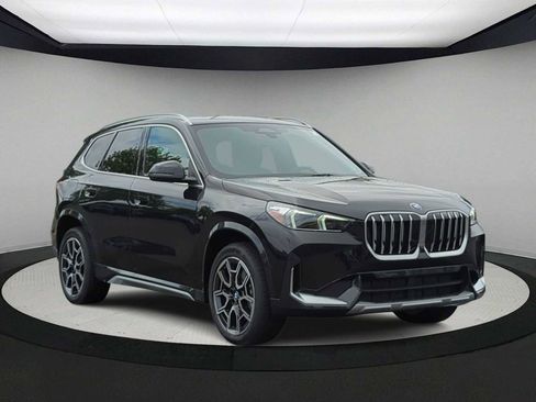 Used 2025 BMW X1 xDrive28i w/ Technology Package image 2
