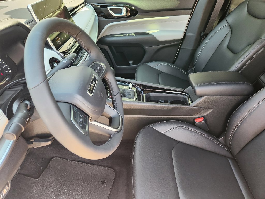 New 2026 Jeep Compass Limited AWD/4WD image 10