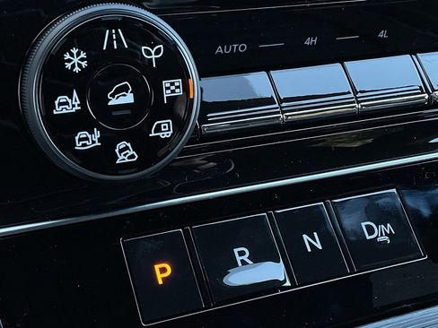 New 2026 Nissan Armada SL image 46