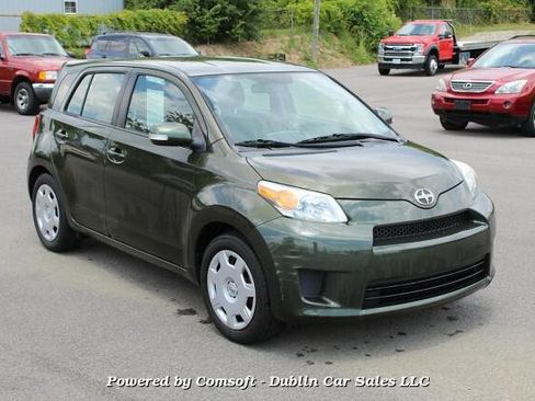 Used 2012 Scion xD image 3