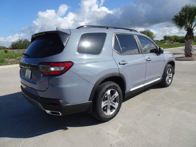 New 2026 Honda Pilot EX-L image 4