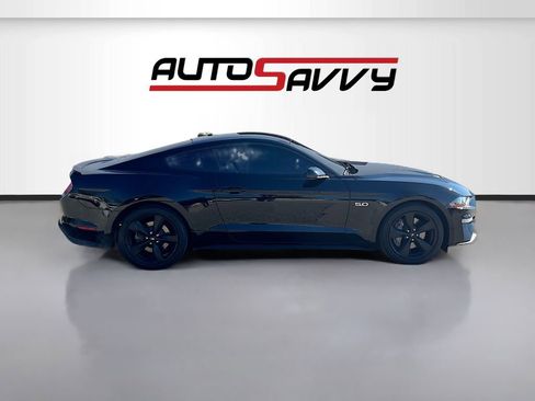 Used 2019 Ford Mustang GT Premium w/ Equipment Group 401A image 8