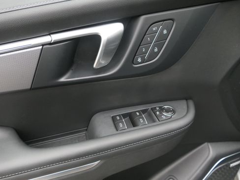 New 2026 Buick Enclave Sport Touring w/ Power Package image 14