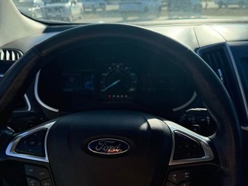 Used 2015 Ford Edge SEL w/ Equipment Group 201A image 11