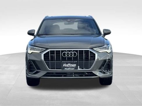 Certified 2025 Audi Q3 2.0T Premium Plus w/ Premium Plus Package image 2