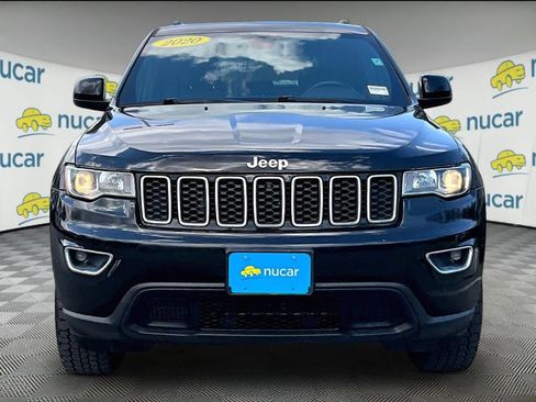 Used 2020 Jeep Grand Cherokee Laredo image 2