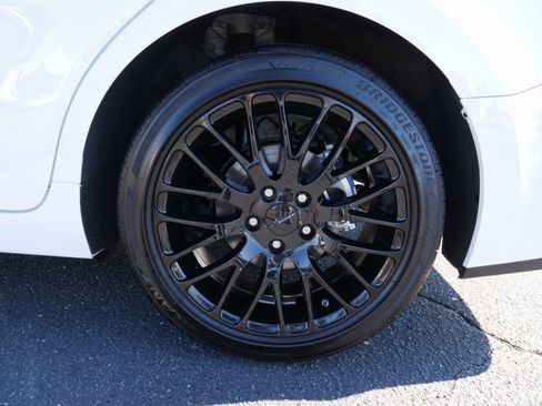 Used 2025 Toyota Camry LE image 13