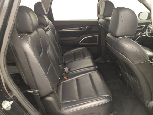 Used 2022 Kia Telluride LX AWD/4WD image 19
