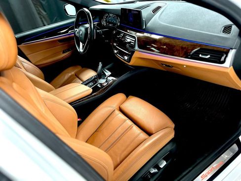 Used 2019 BMW 540i xDrive w/ Convenience Package image 22