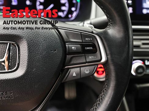 Used 2022 Honda Accord Sport image 16