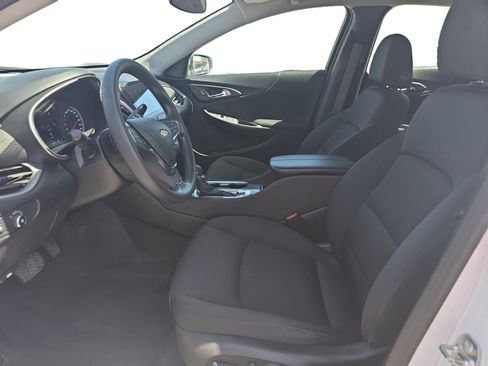 Used 2024 Chevrolet Malibu LT FWD image 10