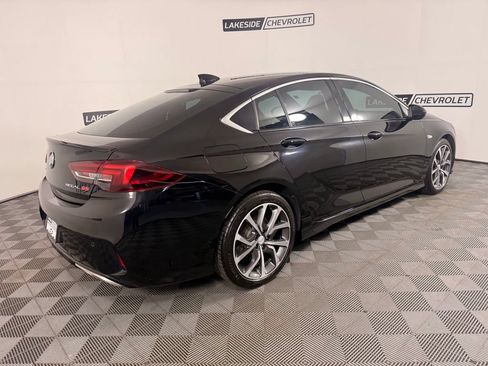 Used 2018 Buick Regal GS w/ Driver Confidence Package #2 AWD/4WD image 6