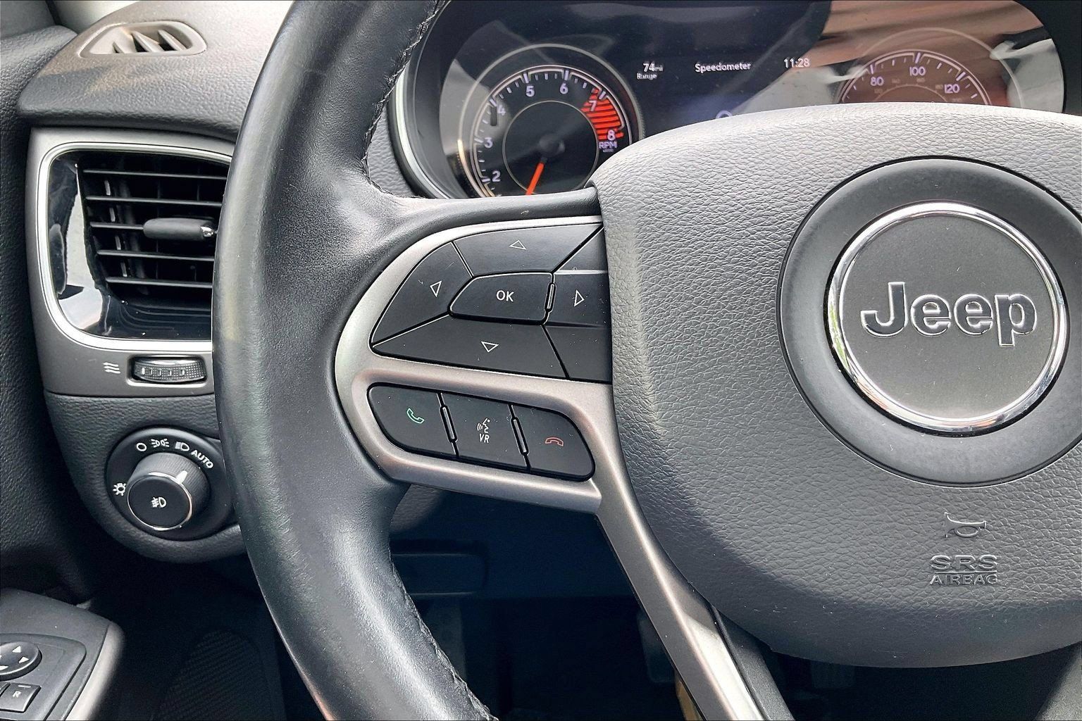 Used 2019 Jeep Cherokee Limited AWD/4WD image 24