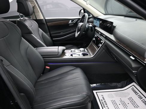 Used 2025 Genesis GV80 2.5T Advanced image 37