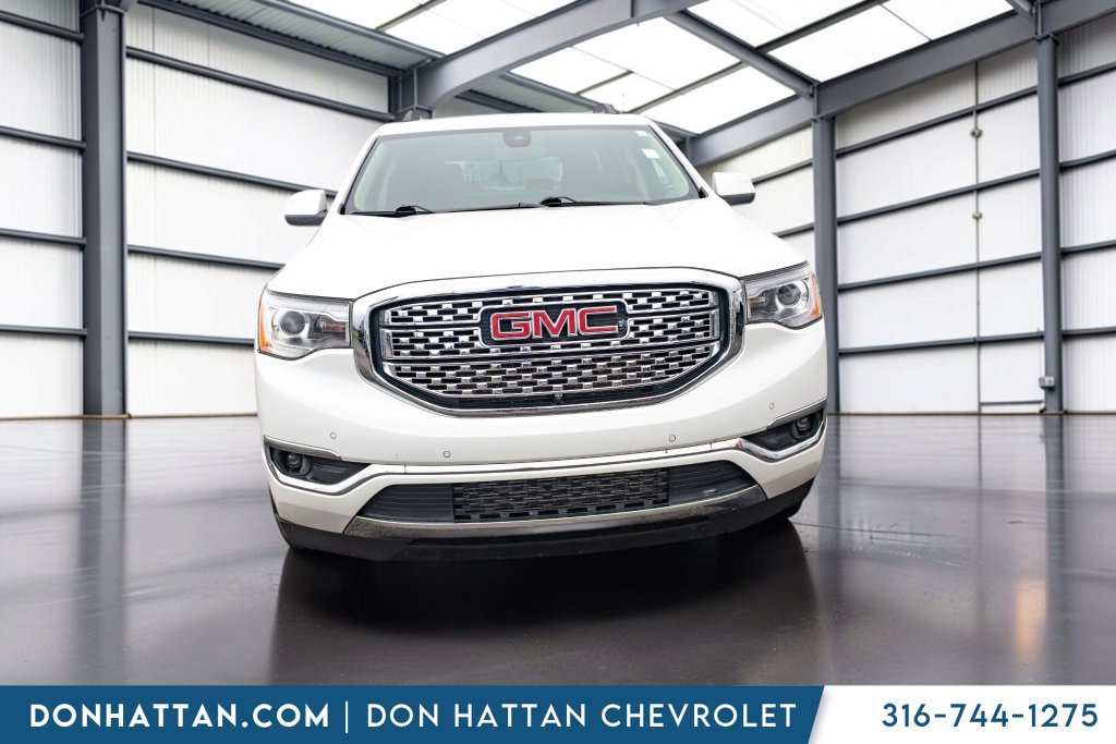 Used 2018 GMC Acadia Denali w/ Technology Package AWD/4WD image 31