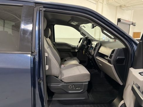 Used 2017 Ford F150 XLT w/ Equipment Group 302A Luxury AWD/4WD image 36