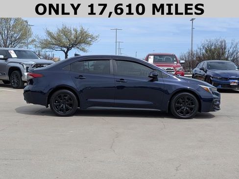 Used 2025 Toyota Corolla XSE image 4