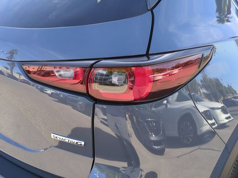 Used 2023 MAZDA CX-5 Carbon Edition image 11