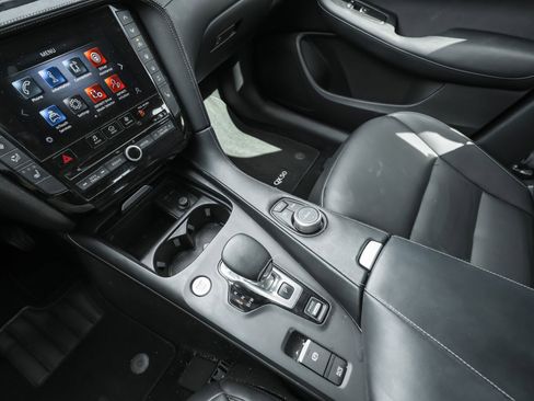 Used 2021 INFINITI QX50 Luxe image 22