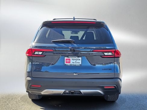 Used 2026 Toyota Grand Highlander Limited AWD/4WD image 36
