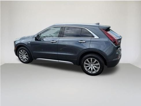 Used 2019 Cadillac XT4 Premium Luxury AWD/4WD image 9