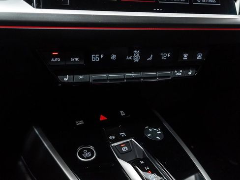 Used 2024 Audi Q4 e-tron Prestige AWD/4WD image 18