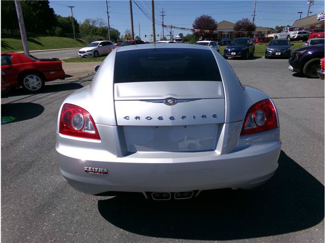 Used 2008 Chrysler Crossfire Limited RWD image 12