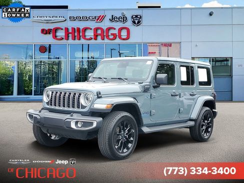 Certified 2025 Jeep Wrangler Unlimited Sahara AWD/4WD image 2