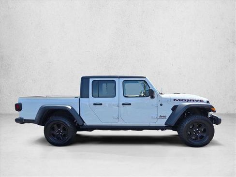 Used 2021 Jeep Gladiator Mojave w/ Trailer Tow Package AWD/4WD image 4