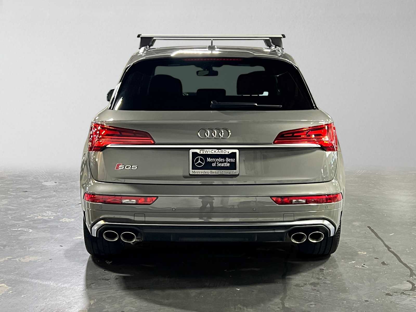 Used 2024 Audi SQ5 Premium Plus w/ Premium Plus Package AWD/4WD image 4
