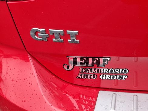 Used 2015 Volkswagen GTI 4-Door FWD image 5