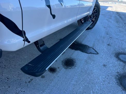 Used 2016 Ford F150 Lariat w/ Equipment Group 502A Luxury image 37