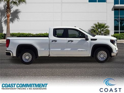 Certified 2024 GMC Sierra 1500 Pro w/ Pro Value Package image 5