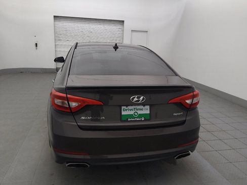 Used 2016 Hyundai Sonata Sport w/ Option Group 1V image 6