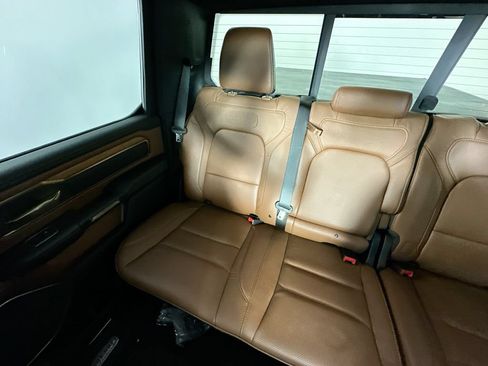Used 2023 RAM 1500 Limited AWD/4WD image 12