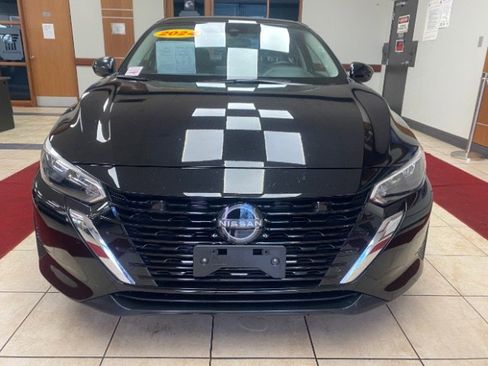 Used 2024 Nissan Sentra SV image 8