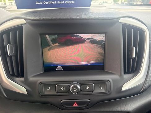 Used 2021 GMC Terrain SLE w/ Driver Convenience Package FWD image 22