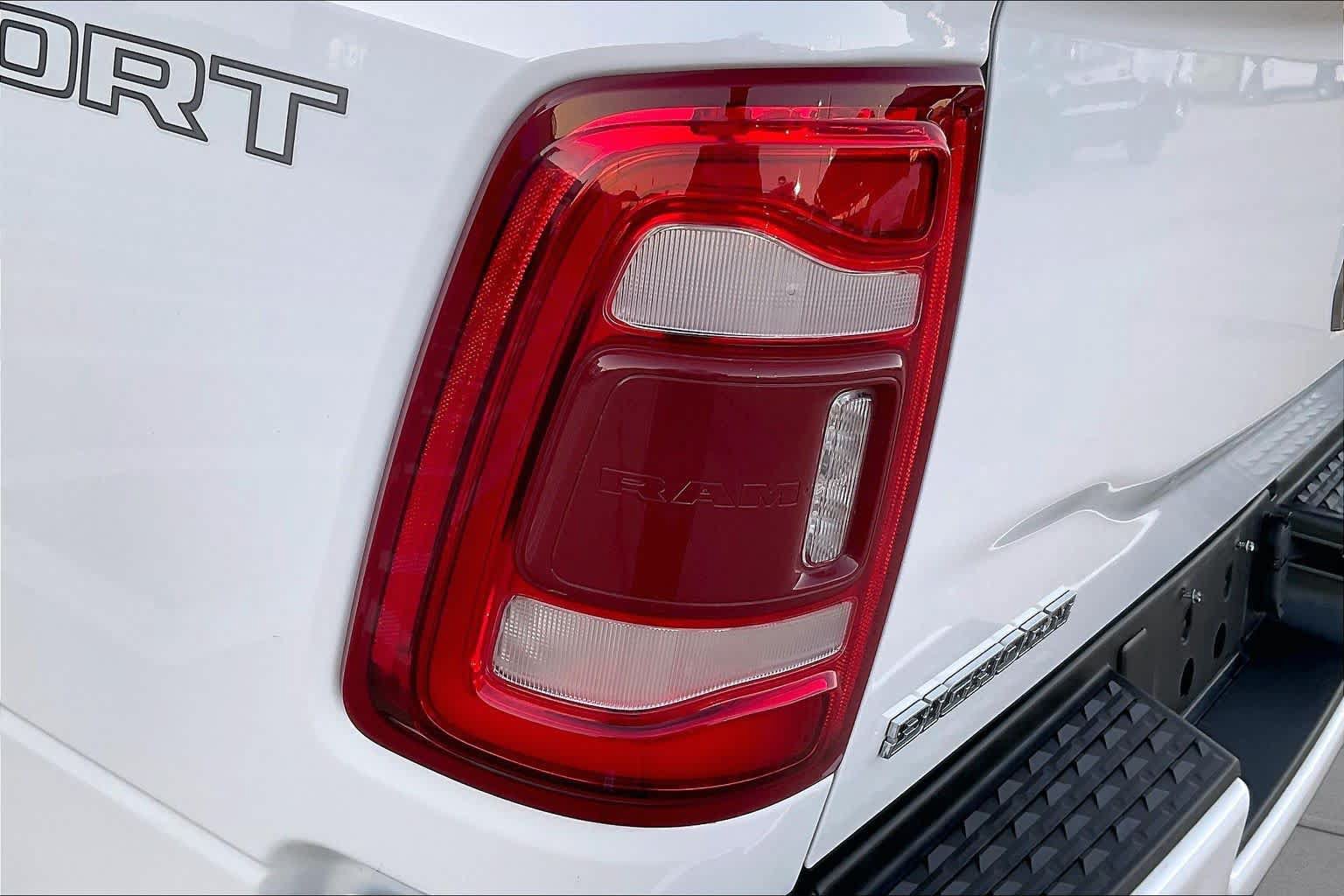 Used 2023 RAM 2500 Big Horn w/ Safety Group AWD/4WD image 28