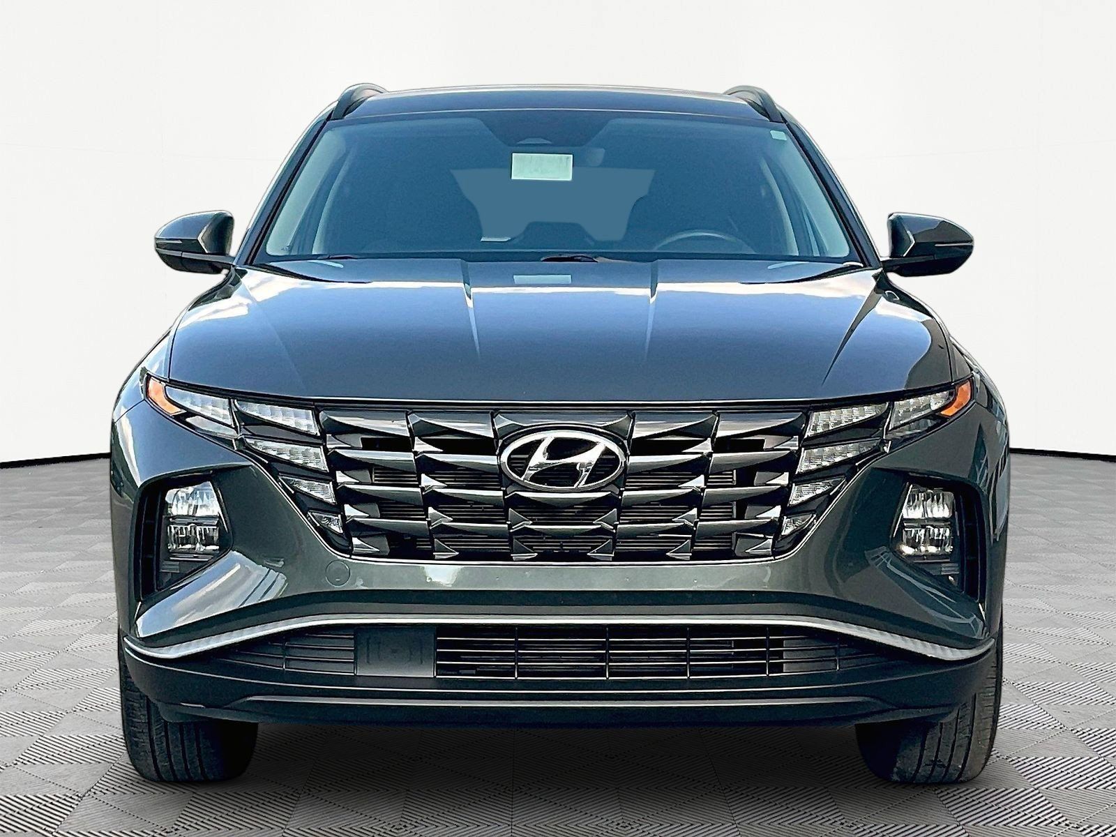 Certified 2023 Hyundai Tucson SEL AWD/4WD image 2
